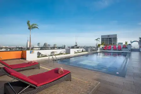 Furama Silom - 24