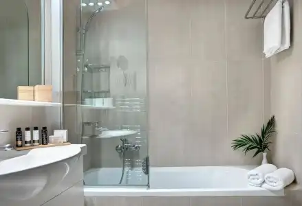 Blazer Suites - 9