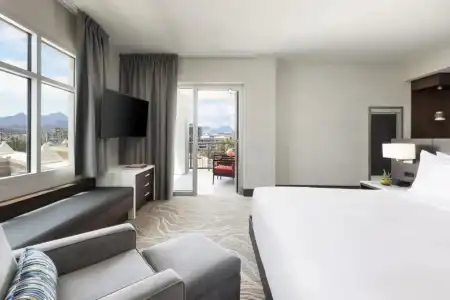 DoubleTree by Hilton Tucson Downtown Convention Center - 111