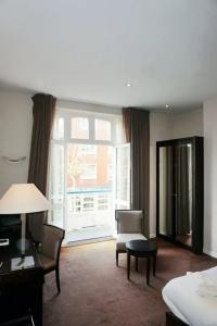 Hôtel L'Hirondelle - 36