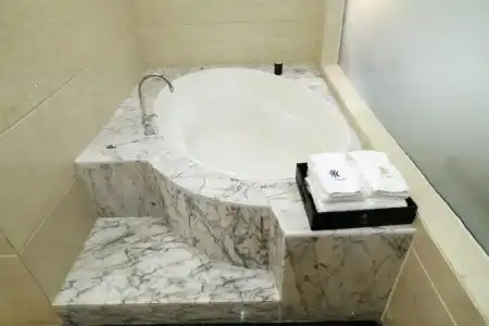 Yihao International - 43