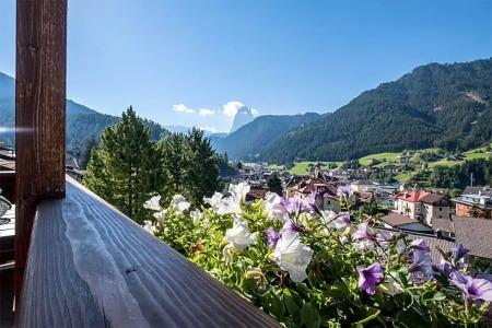 Garni Alba Bed & Breakfast - 10