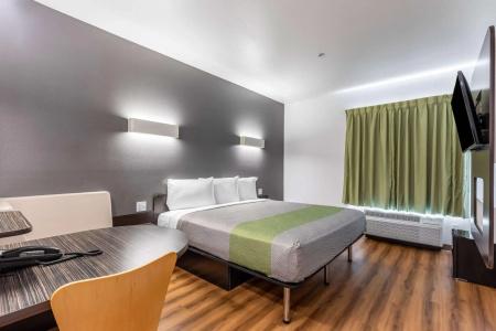Motel 6 Las Vegas, NV - Motor Speedway - 2