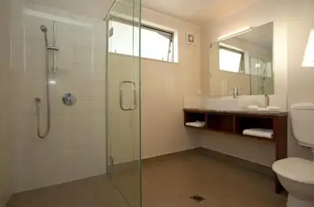 Atrium on Ulster - 22