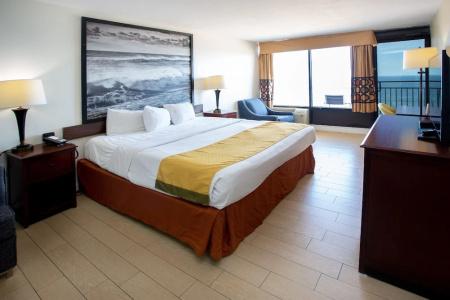 Aqua Vista Resort - 4