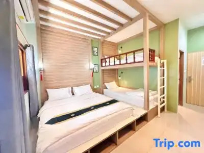 The Luna Hostel - 107