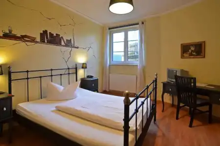 Gästehaus Villa Seraphinum - 4