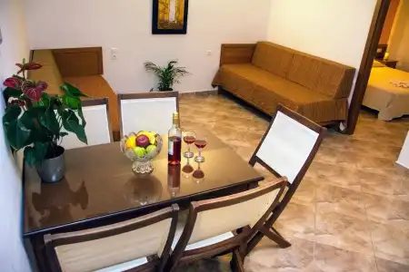 Ippoliti Village - 295