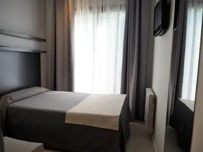 Hostal Benidorm - 14