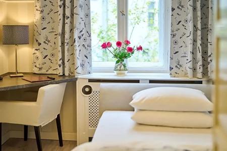 Augusta Am Kurfürstendamm - 60