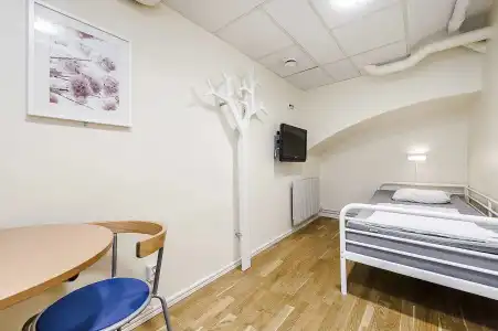 City Hostel - 2
