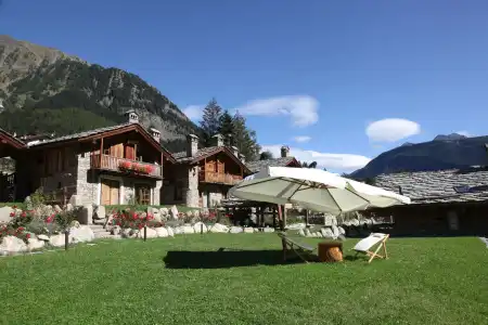 Au Coeur Des Neiges Spa & E-bike - 14