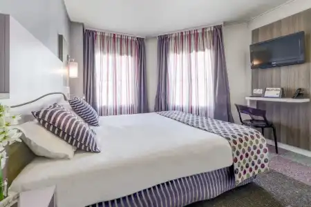 Hôtel de Charonne - 74