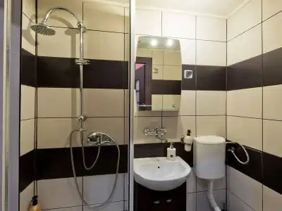 Hostel 70S - 8