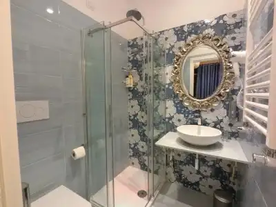 Impero Vaticano Suites Guest House - 99