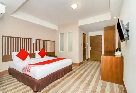 Collection O JA Siam City - 35