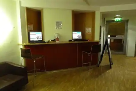 The 4You Hostel & - 12
