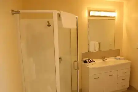 Fountain Court Motel - 31