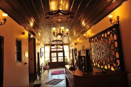 Aksehir Butik-Hasan Muallim Konukevi - 12