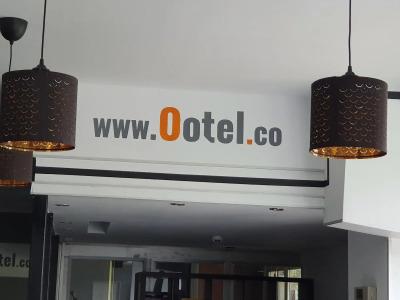 Ootel.Com - 0