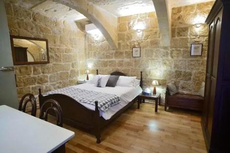 The Burrow Guest House - 162