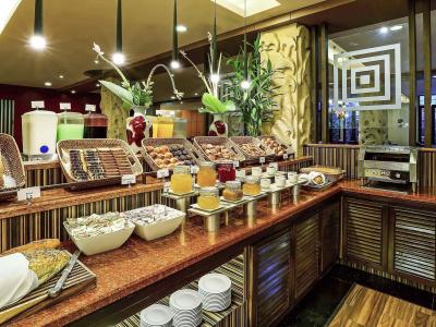 Novotel Phuket Vintage Park Resort - 9