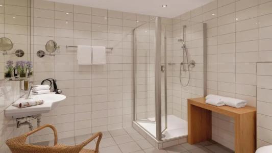 Newton Heilbronn - 31