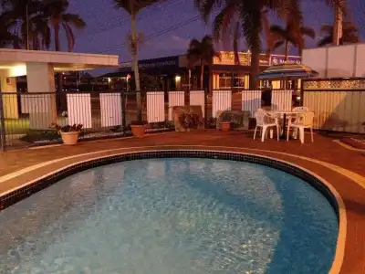 Main Street Motel - 9