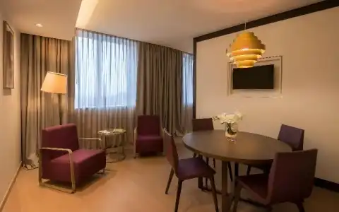 DoubleTree by Hilton City Centre - 49