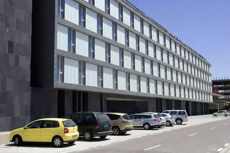 Diagonal Plaza - 25