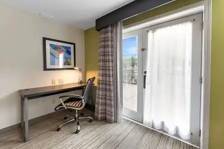 Holiday Inn Express Columbus Downtown by IHG - 51