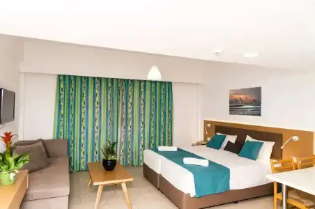 Helios Bay and Suites - 137