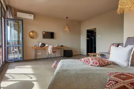 Sunny Beach Club — Adults only over 16 - 35