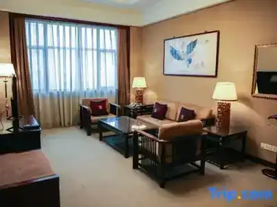 Jianguo Qianmen - 114