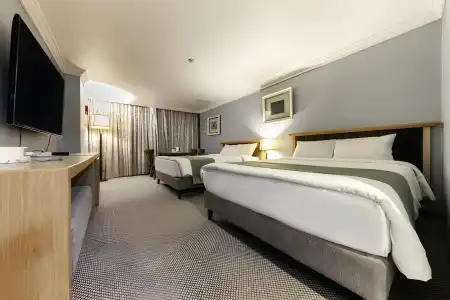 Prime Tourist - 23