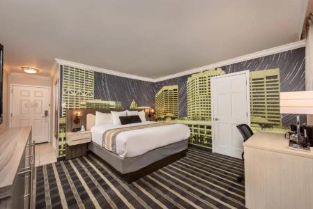 Best Western Plus Milwaukee West - 48