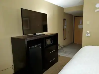 Best Western Harrisburg North - 29