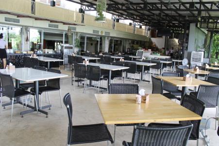 Rattana Park - 22