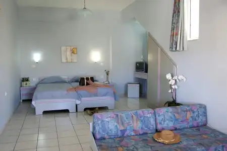 Ermis Suites - 44