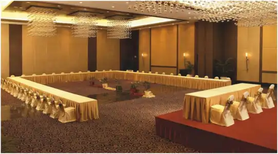 The Retreat & Convention Centre - 10