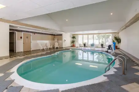 Comfort Suites Fredericksburg North - 20