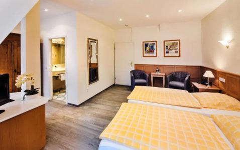 Hotel-Restaurant Hackteufel - 37