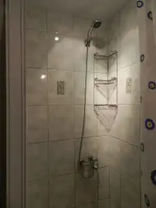 Berk Guesthouse - 'Grandma's House' - 61