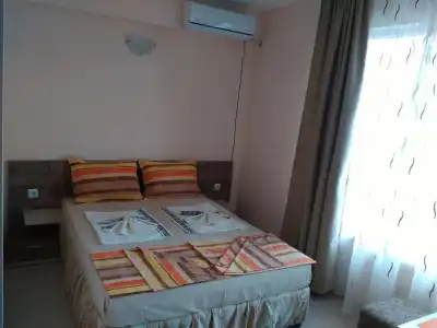 Fits Guest House - 19