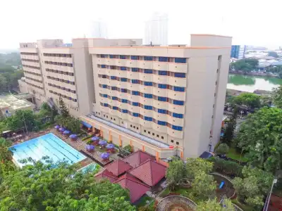 Sunlake Waterfront Resort and Convention - 22