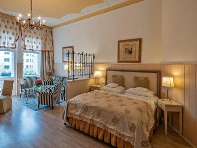 Augusta Am Kurfürstendamm - 15