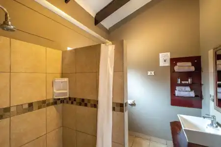 Gecko Ridge Guest House - 83