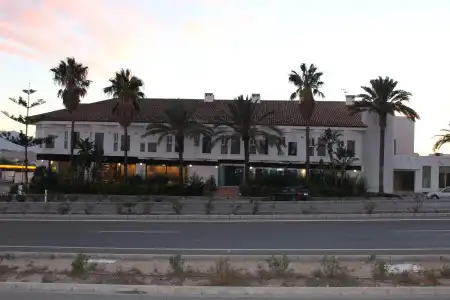 Avent Verahotel - 0