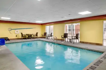 Comfort Inn & Suites Macon North I-75 - 12