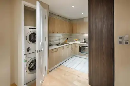 Sherwood Suites - 113